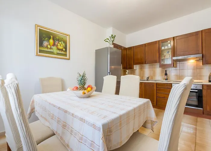 Seagulls Blue Bay * דוברובניק