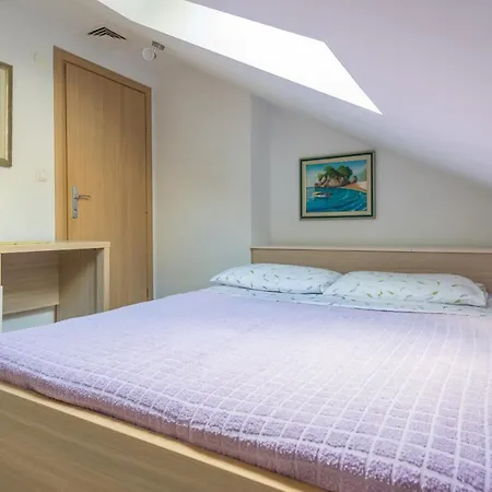 Seagulls Blue Bay * Dubrovnik