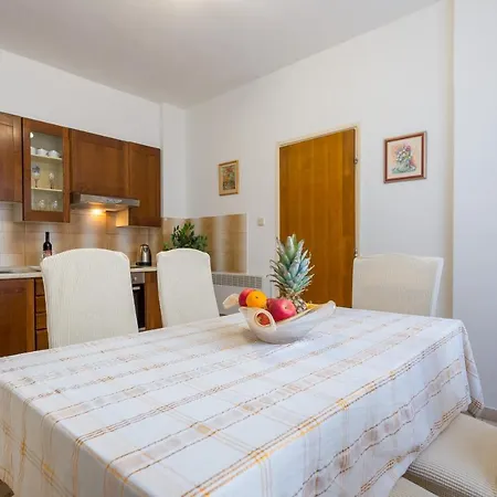 Seagulls Blue Bay Apartment *