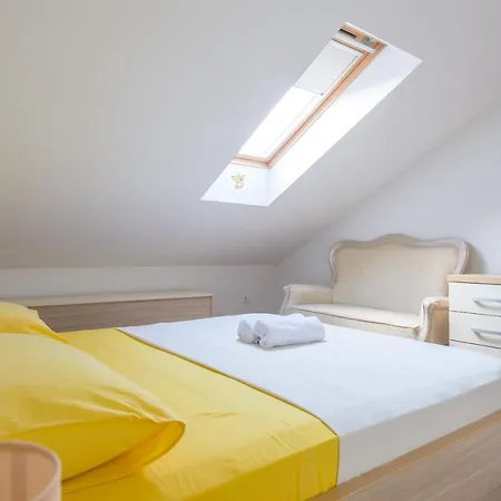 Seagulls Blue Bay Apartment *