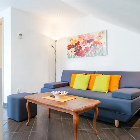 Seagulls Blue Bay Apartment